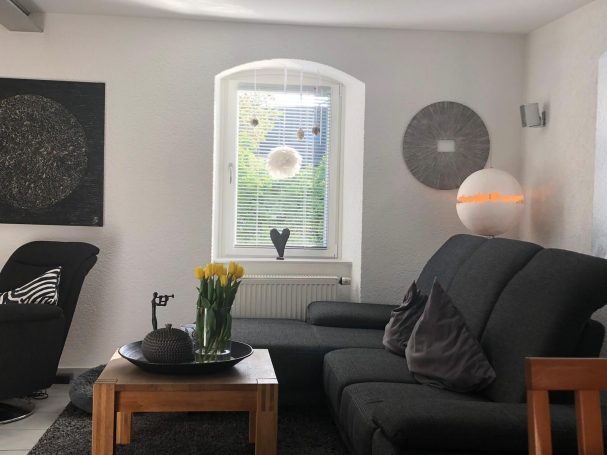 Wohnzimmer / Livingroom